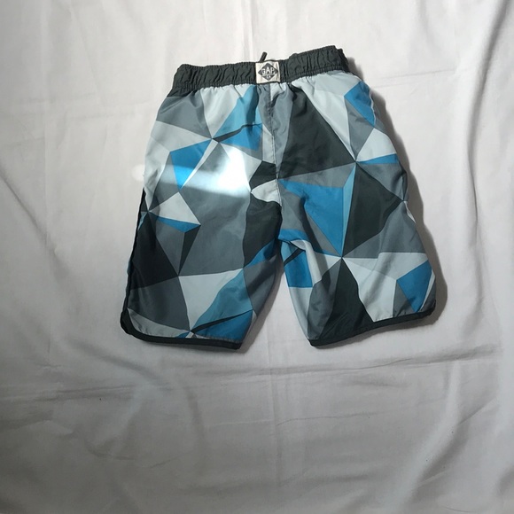 Gap kids swim trunks - Picture 3 of 5